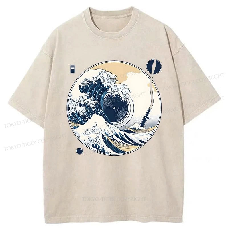 trendy casual t-shirts for men -Tokyo-Tiger The Great Wave Off CD Washed T-Shirt