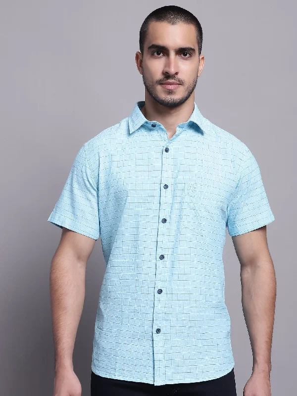 men's fitted shirts -Men's Mint Blue Casual Medium Checks Half Sleeve Shirt